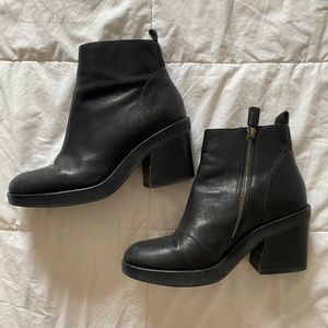 Eileen Fisher Black Heeled Ankle Booties